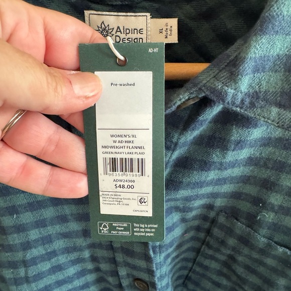 NWT! Women’s Alpine Design navy/green plaid button down flannel shirt, XL - Picture 3 of 4